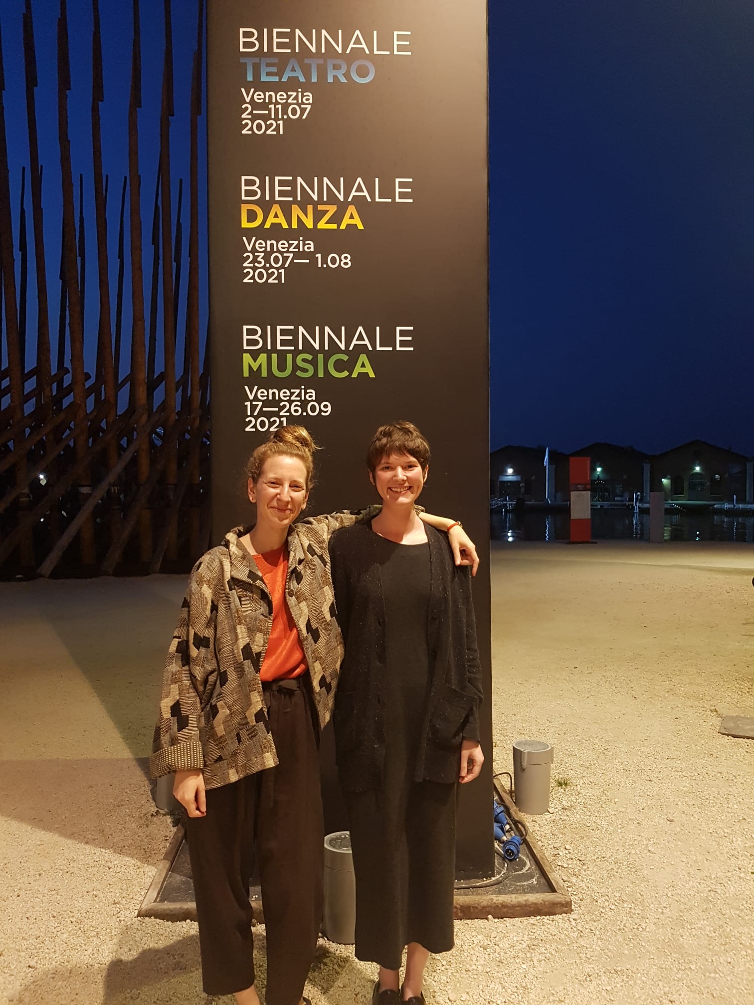 Sivan Eldar et Cordelia Lynn à la Biennale de Venise le 24 septembre 2021 pour la création de After Arethusa